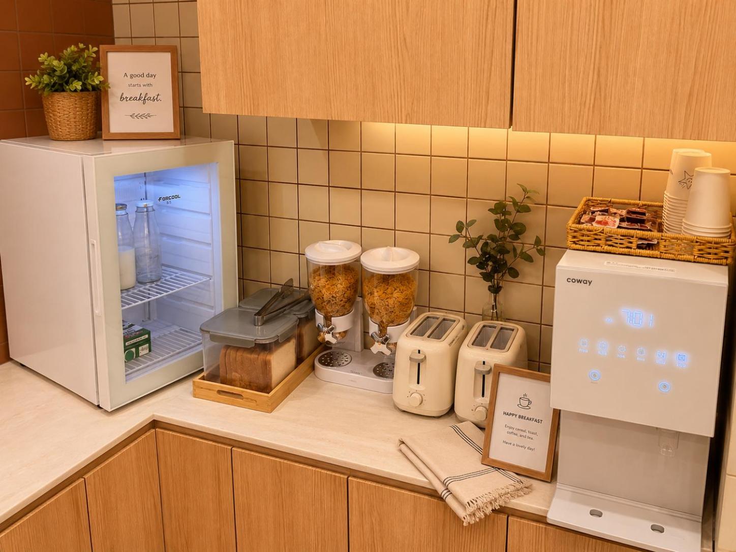 Mellow Stay Hongdae 37/50