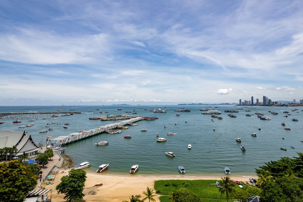 Siam Bayshore Resort Pattaya 62/66