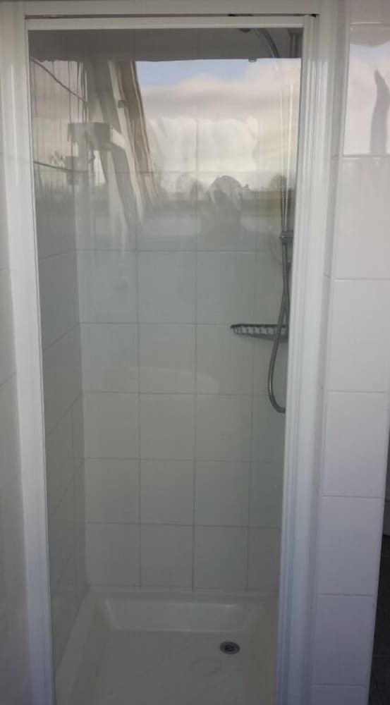 Diamonds Guest House 29/49