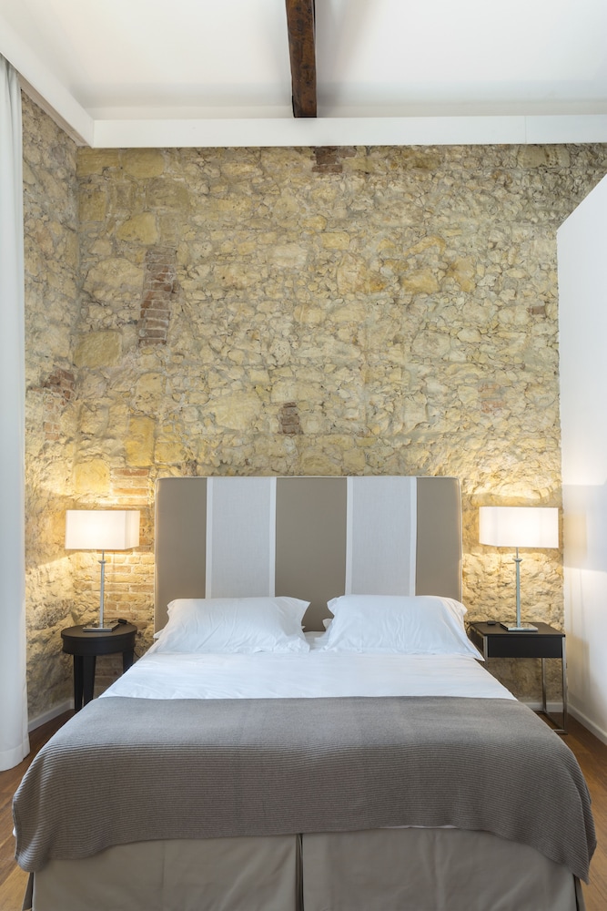 Hotel Villa Fanny 16/80