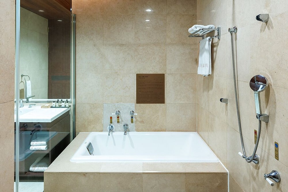 Podo Hotel 57/60