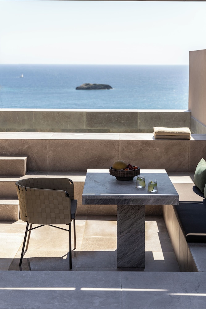Tetra Resort and Spa 58/67