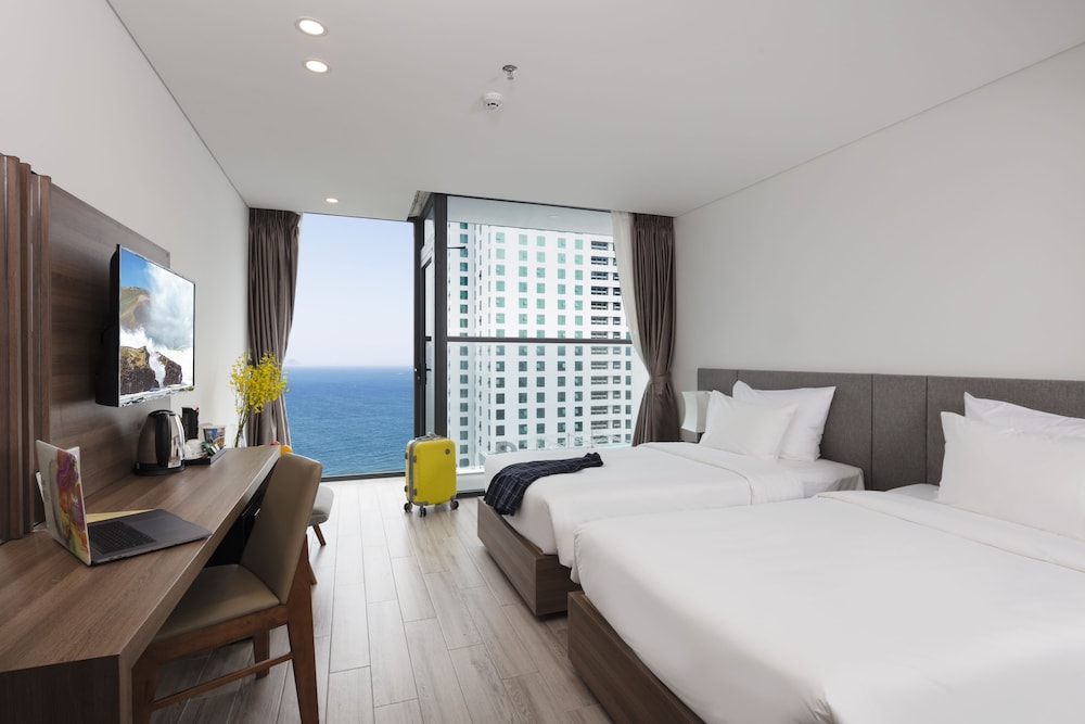Gosia hotel 32/75