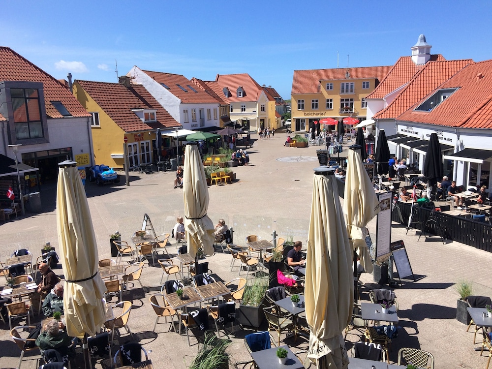 Lokken Badehotel 43/49
