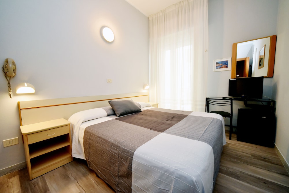Mirabella Hotel 13/51