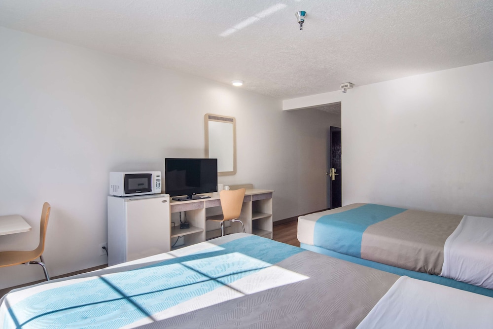 Motel6 The Dalles, OR 28/41