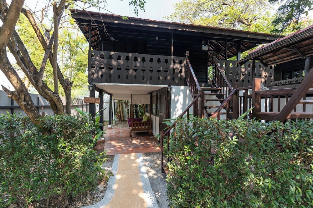 Mango T. Villa Chiang Mai Resort 2/50