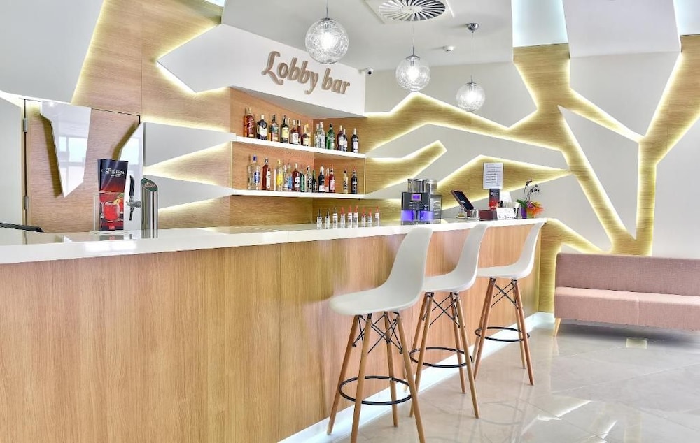 Grifid Hotel Foresta 30/40