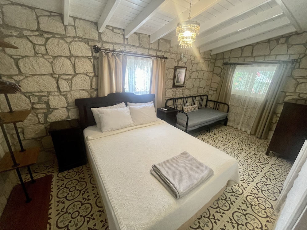 Kupina Butik Otel 21/84