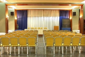 Hotel Samaras 21/25