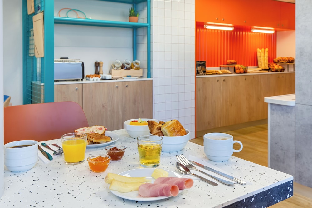 ibis budget Valence Nord Plateau des Couleures 38/54