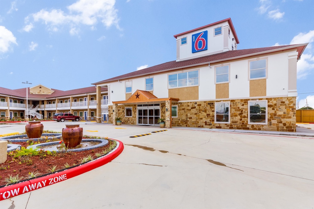Motel6 Houston, TX北酒店(Motel6 Houston, TX - North) 图片1