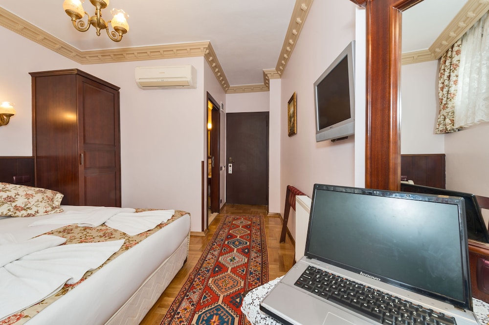Osmanhan Hotel 43/68
