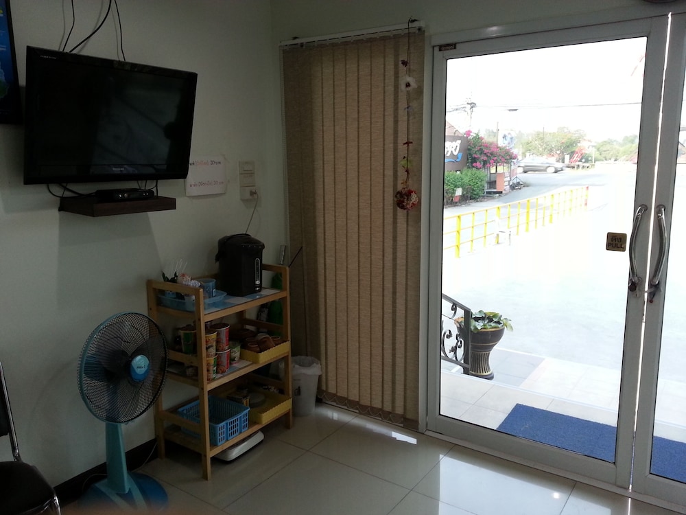 Taevaraj Place 26/26