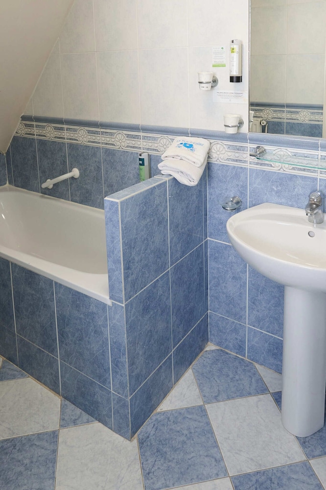 غرفة كلاسيكية بسرير مزدوج، HOTEL LE PLAT D'ETAIN 6/6