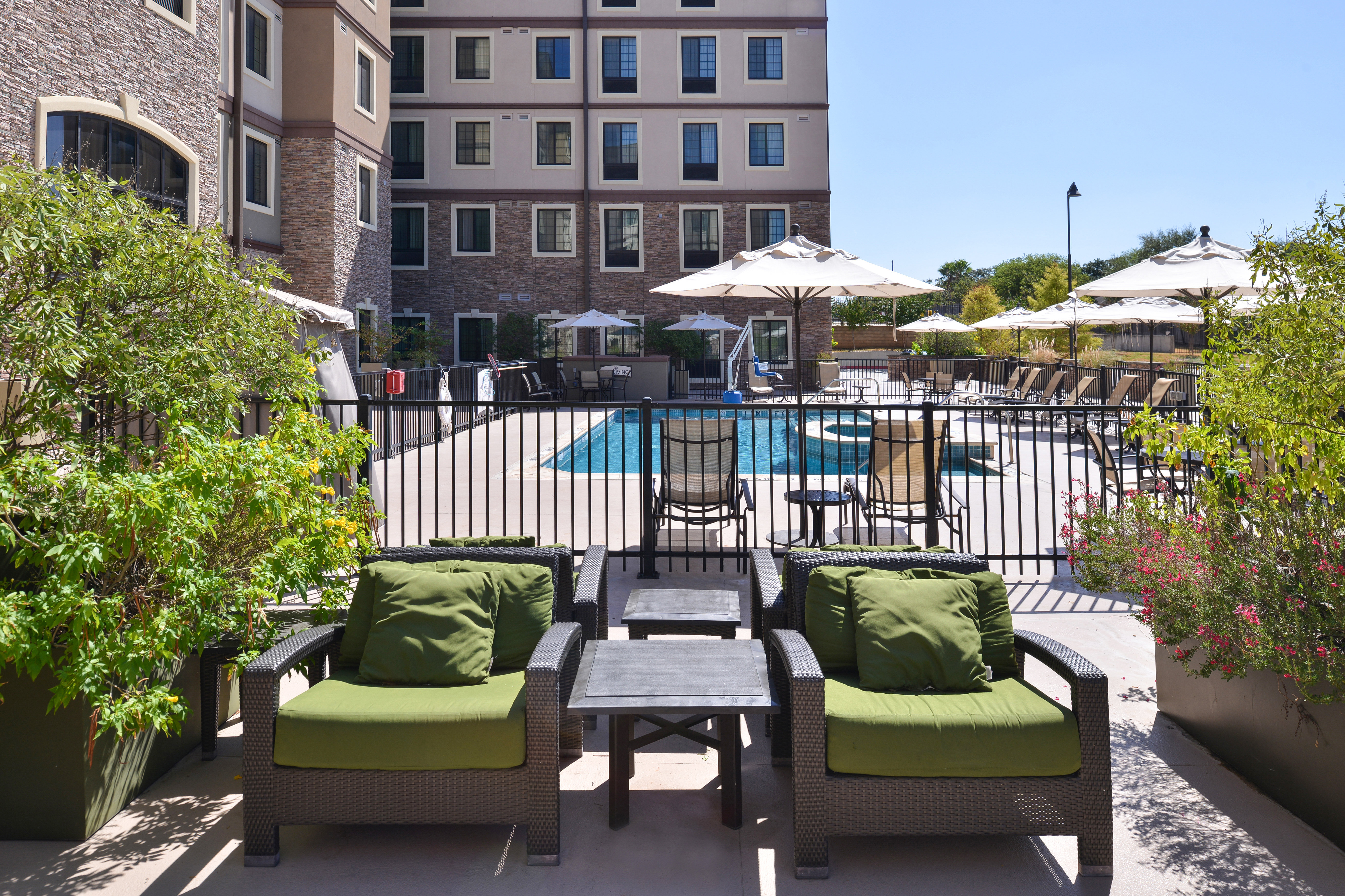 Staybridge Suites San Antonio - Stone Oak 2/40