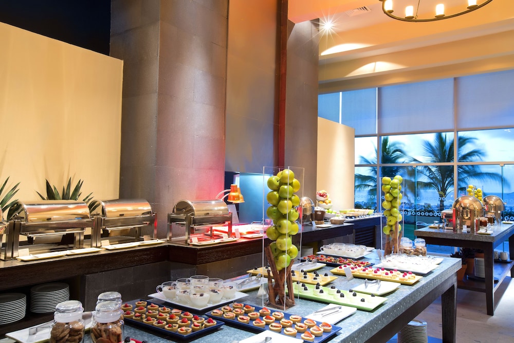 Altitude By Krystal Grand Punta Cancun All Inclusive 57/75