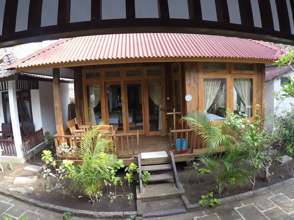 Gili Smile Bungalows 4/50