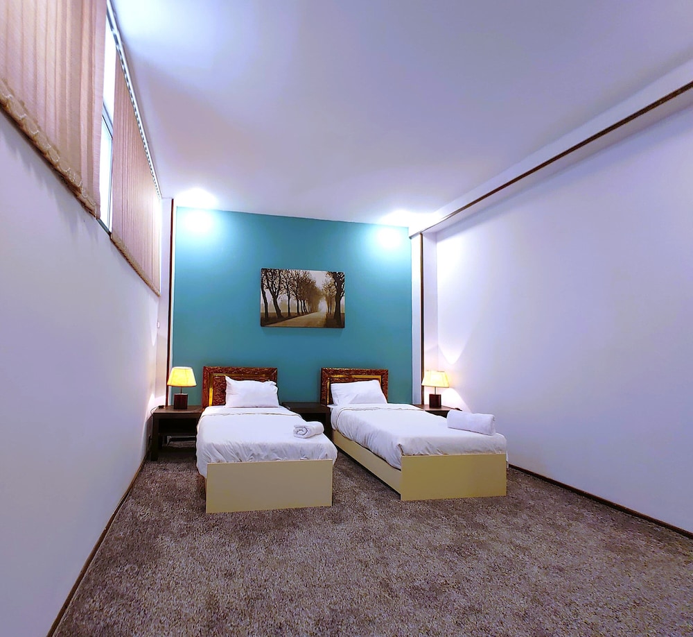 Crossway Hotel Baku 27/60