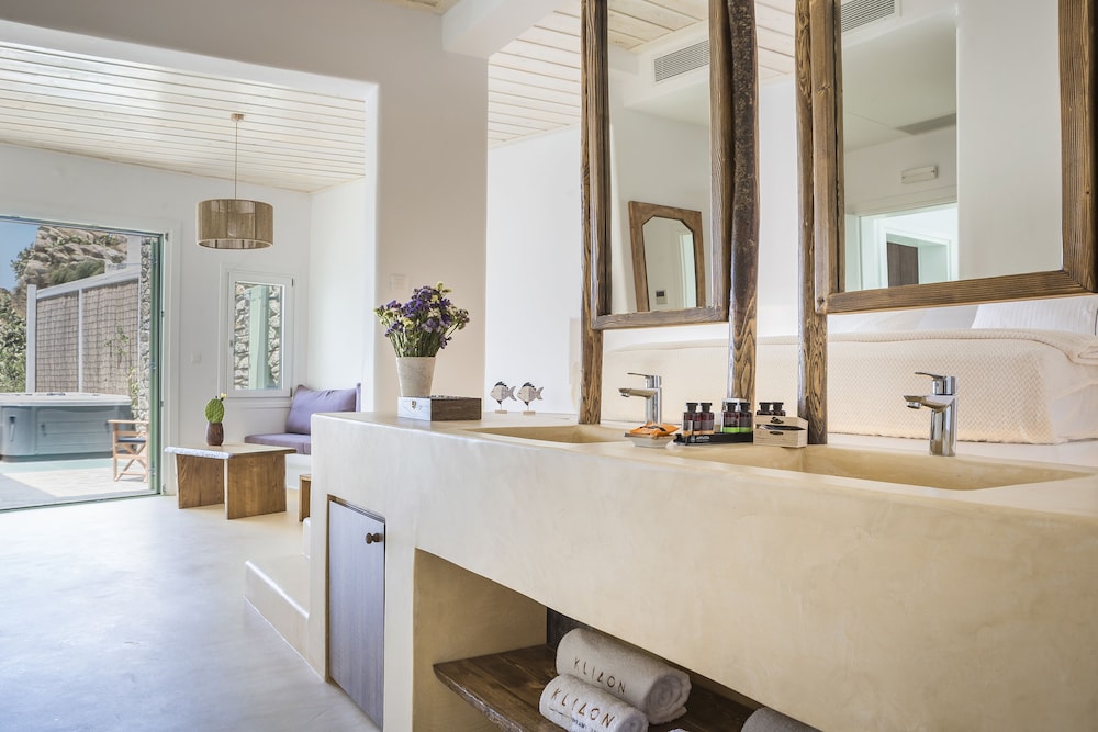 Klidon Dreamy Living Suites 41/43