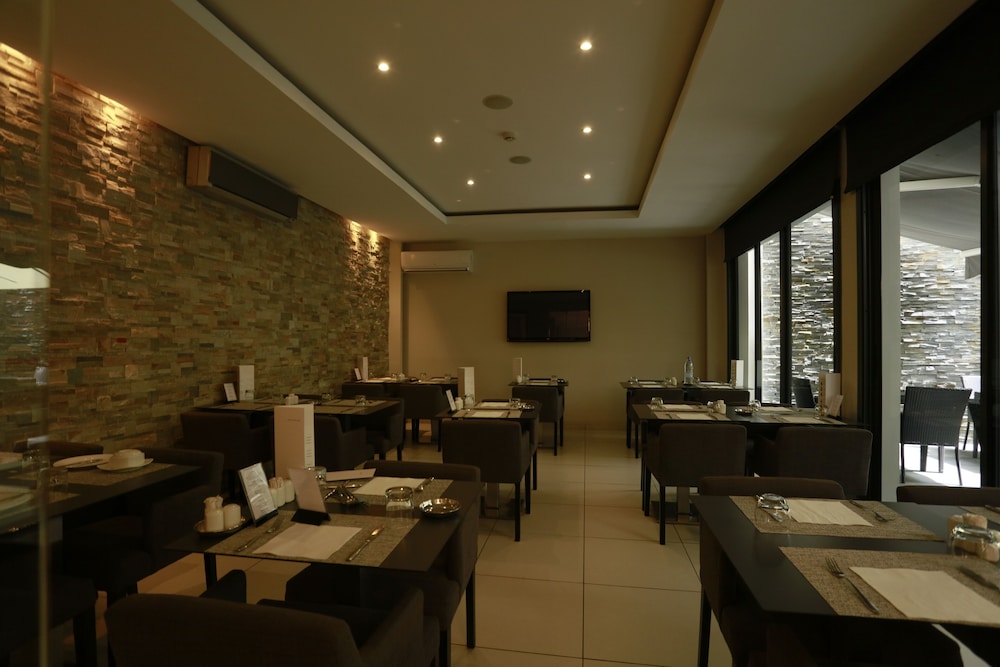 Rysara Hotel 20/23