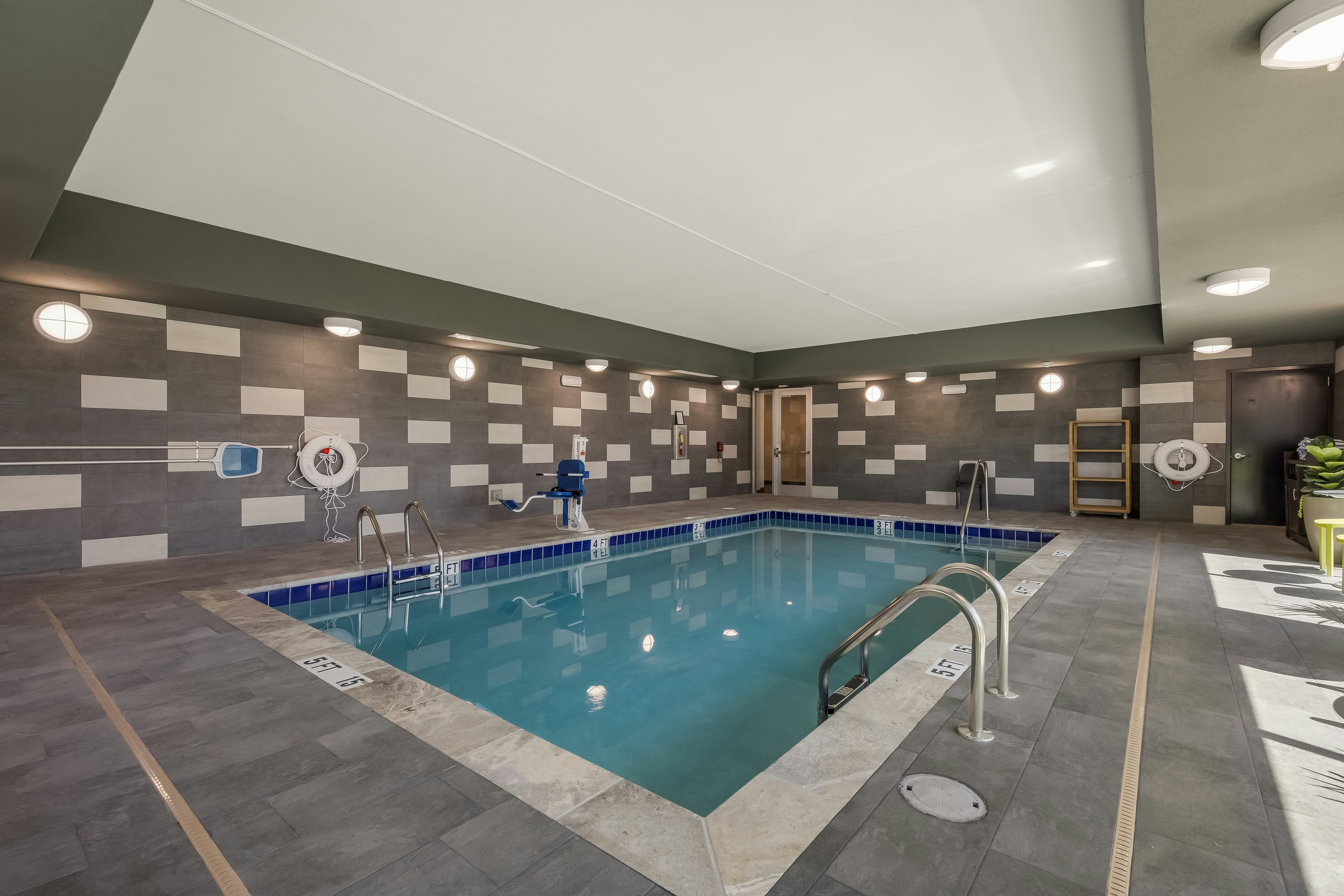 Home2 Suites by Hilton Cookeville 12/30