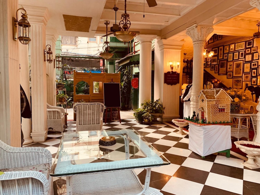 The Elgin Fairlawn Kolkata 13/60