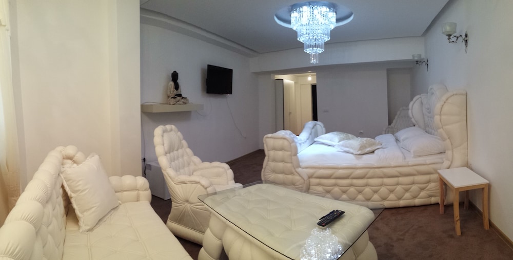 Bali Colosseum Hotel 13/50