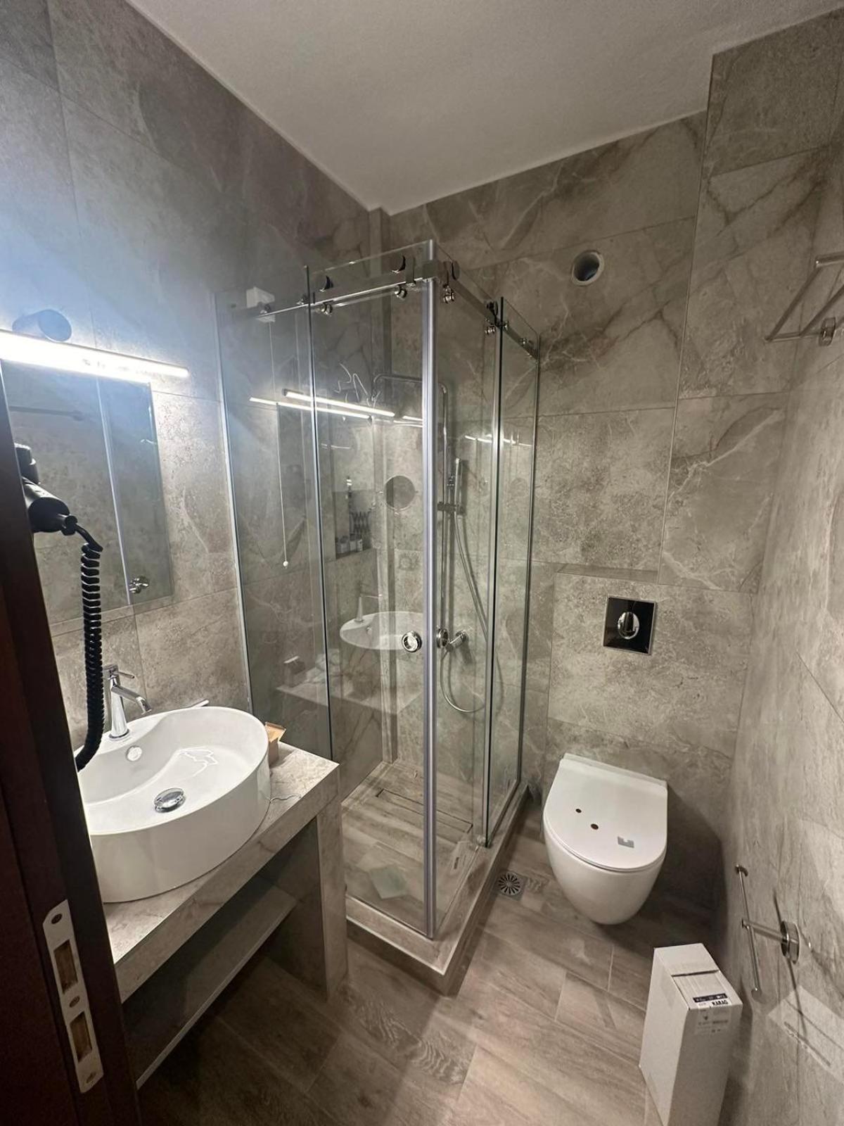 Meliton Inn Hotel & Suites 57/57