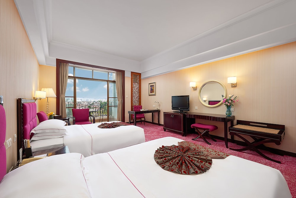 Yang Jiang Country Garden Phoenix Hotel 24/70