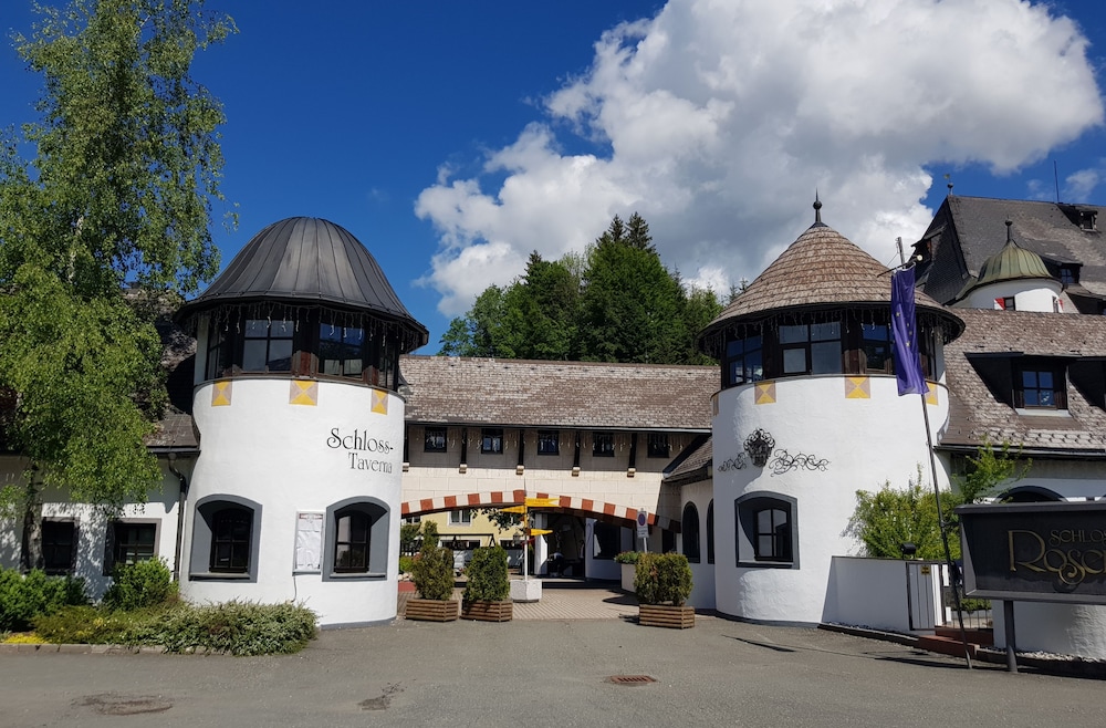 Family Hotel Schloss Rosenegg 6/64