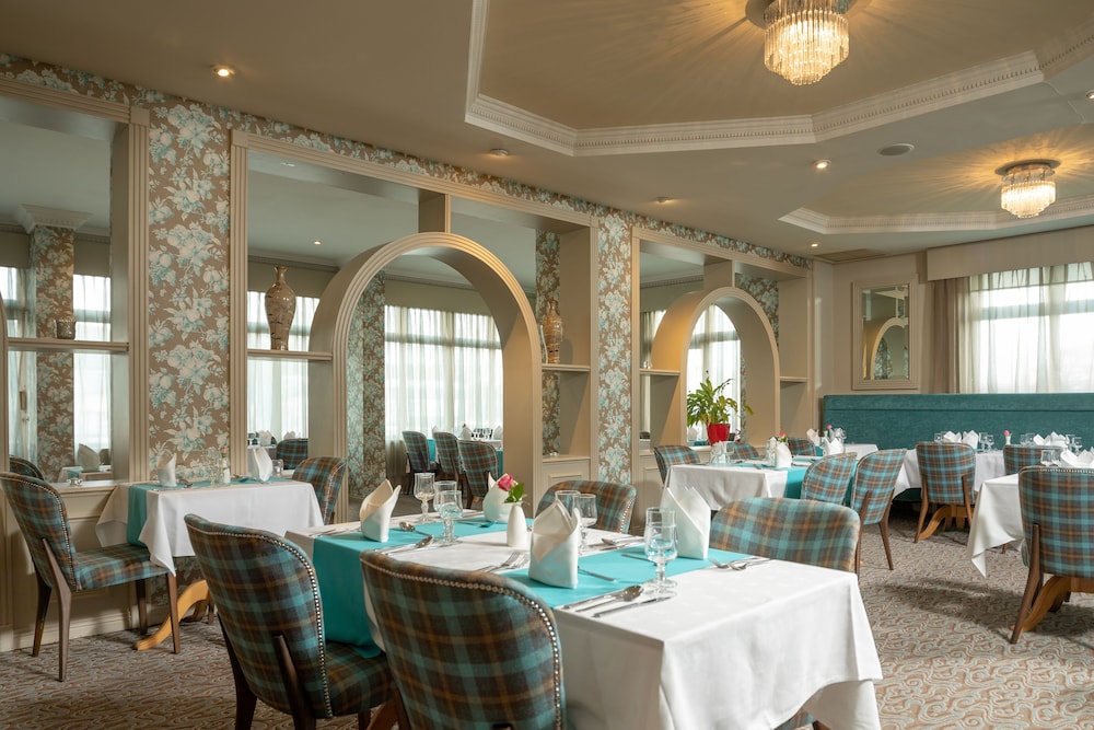Flannerys Hotel Galway 45/60