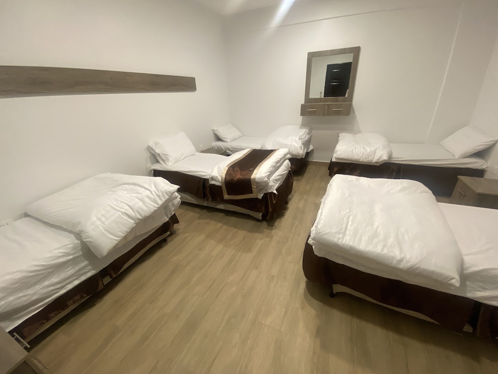 ARAM Suites 10/25