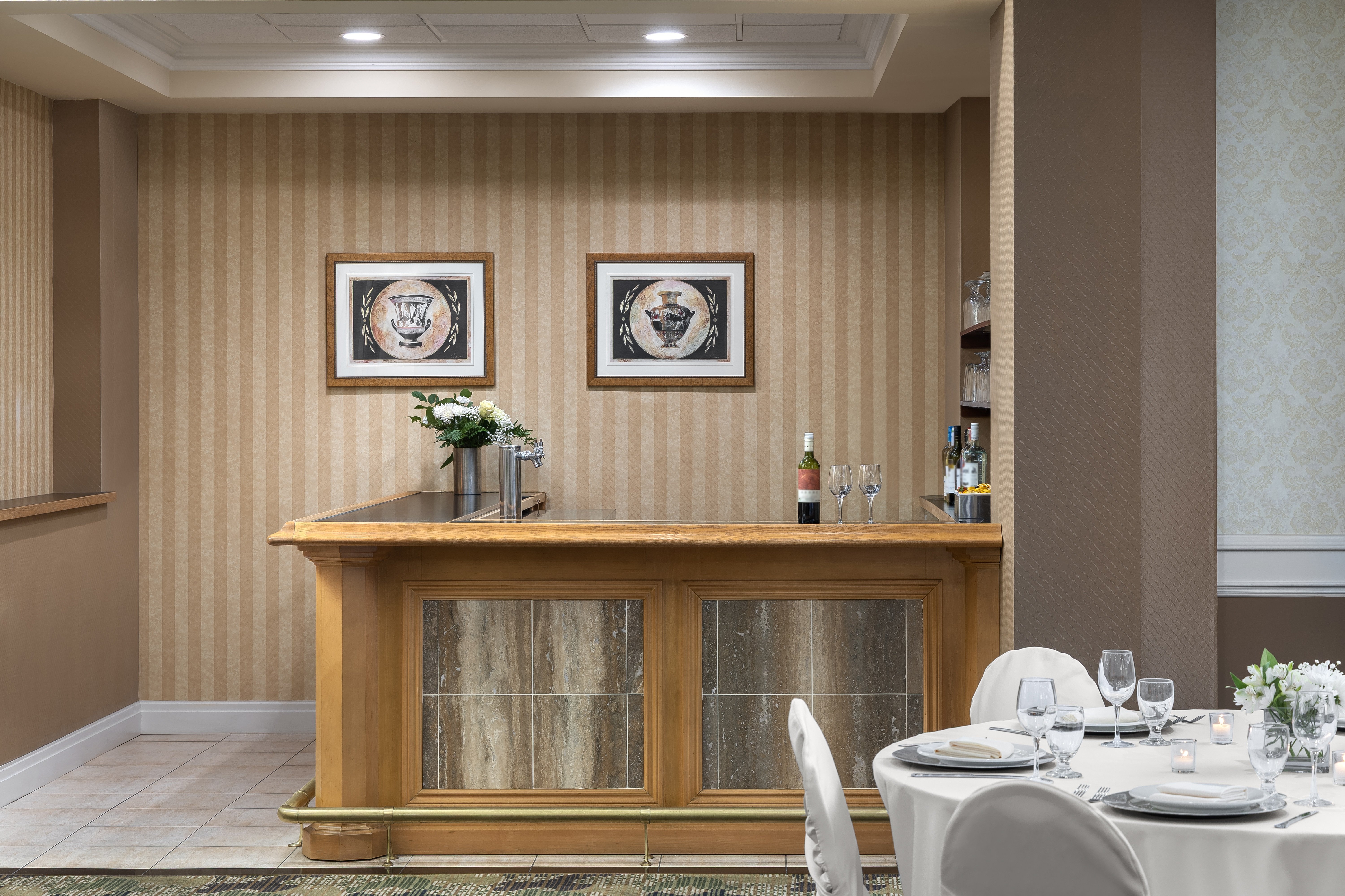 Holiday Inn Hotel Suites Oakville Bronte 15/78