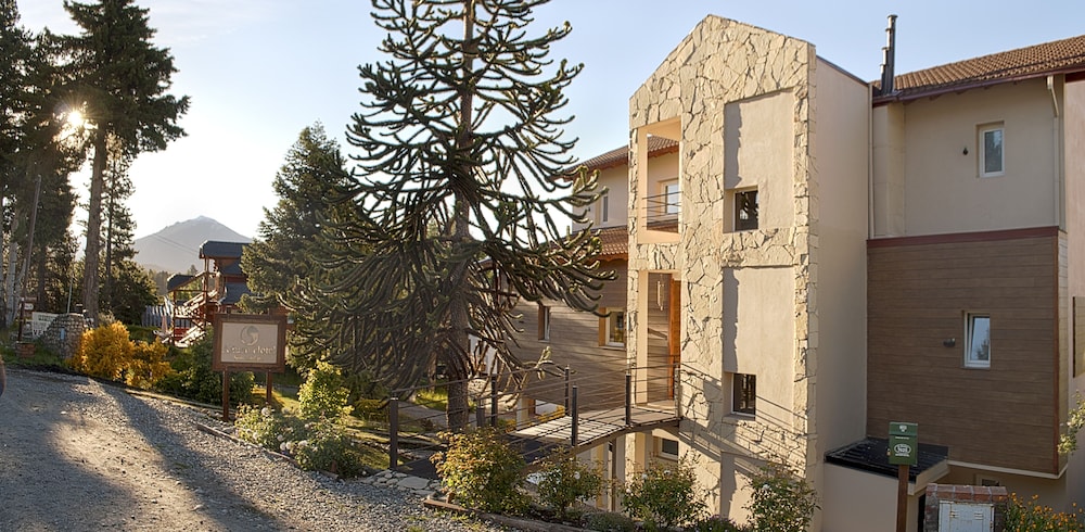 Altuen Hotel Suites Spa 53/57