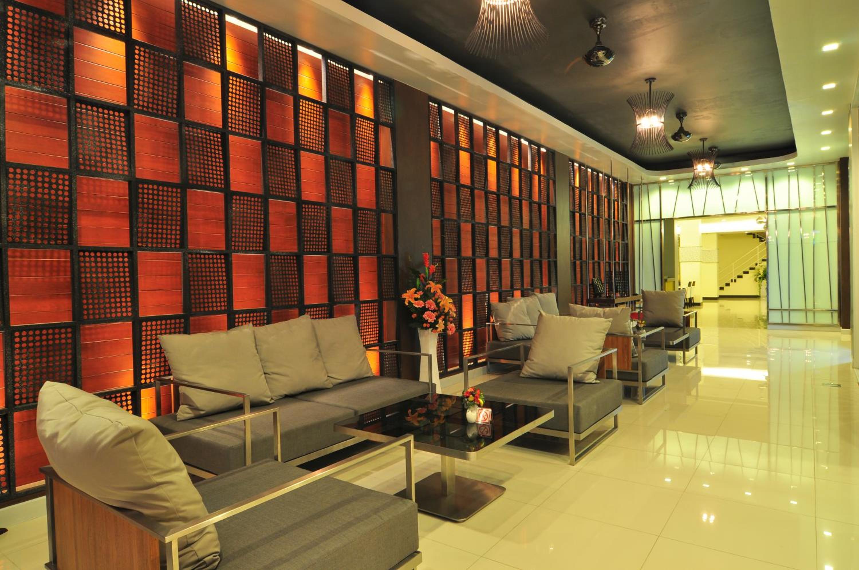 Platinum Hotel 30/50