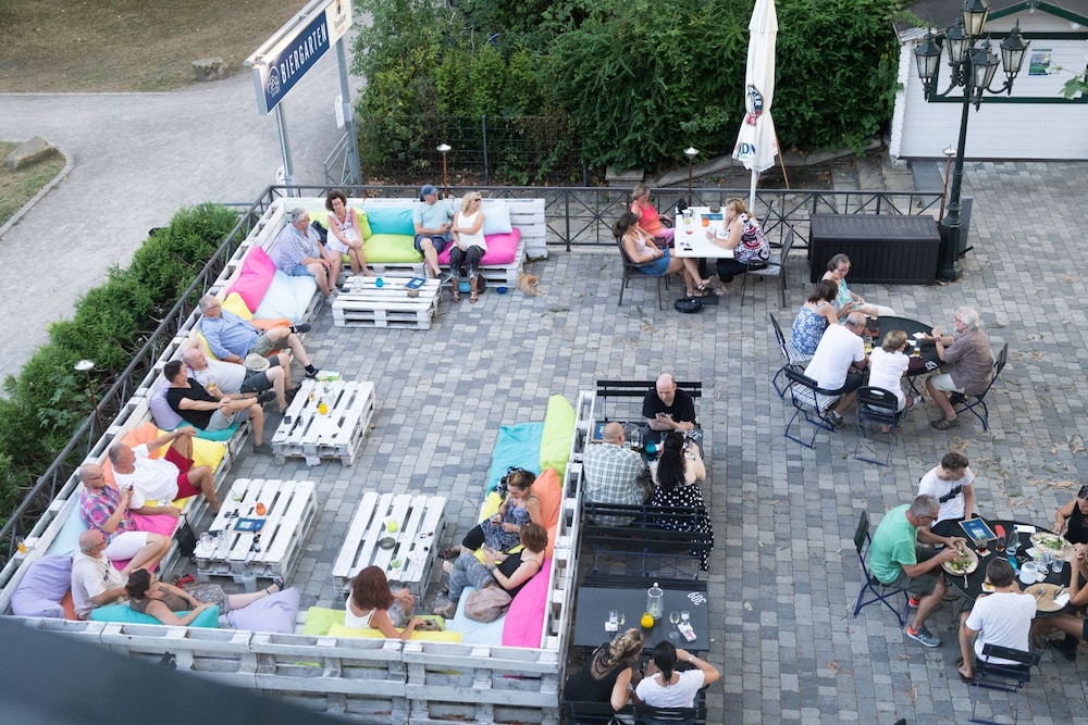 Parkhotel Herne 38/50