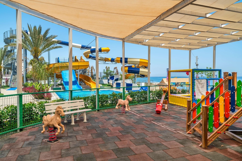 Corendon Playa Kemer 76/82