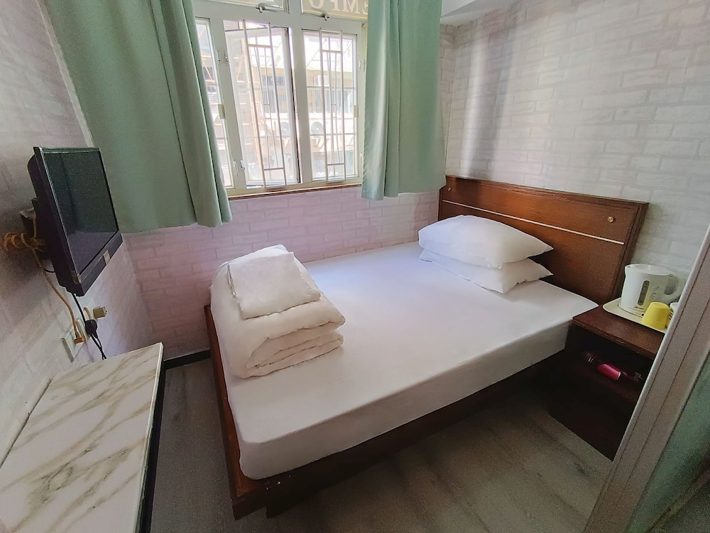 Tempo Inn West Kowloon HSR Station 15/50