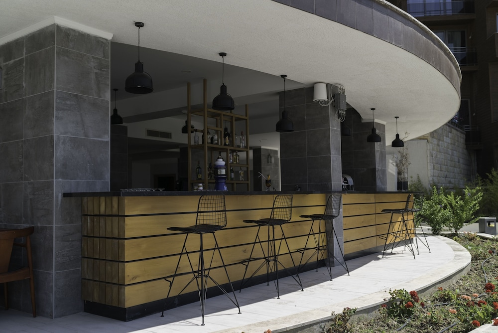 Ramada Hotel and Suites by Wyndham Kusadasi 11/47
