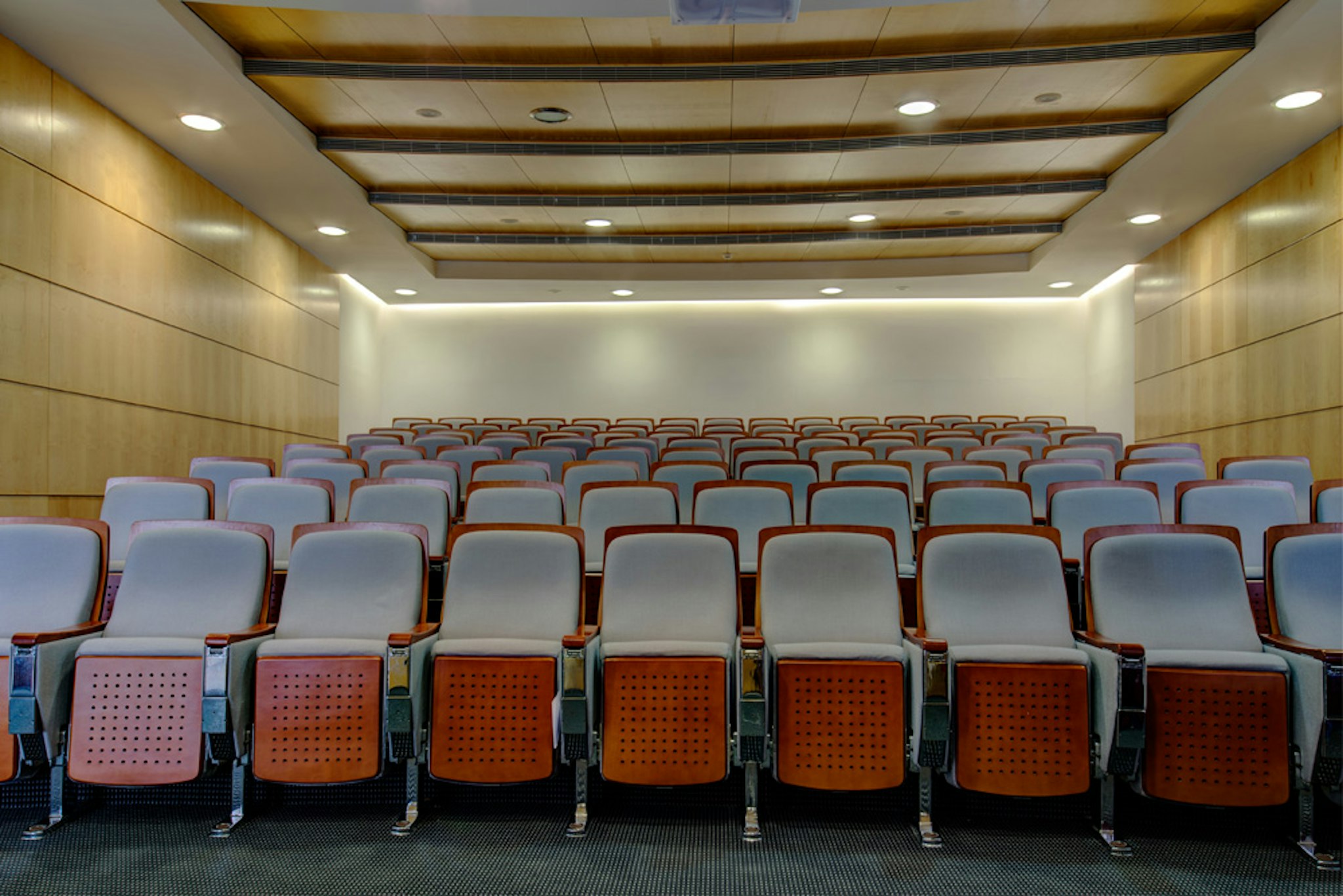 Vip Executive Azores Hotel 41/44