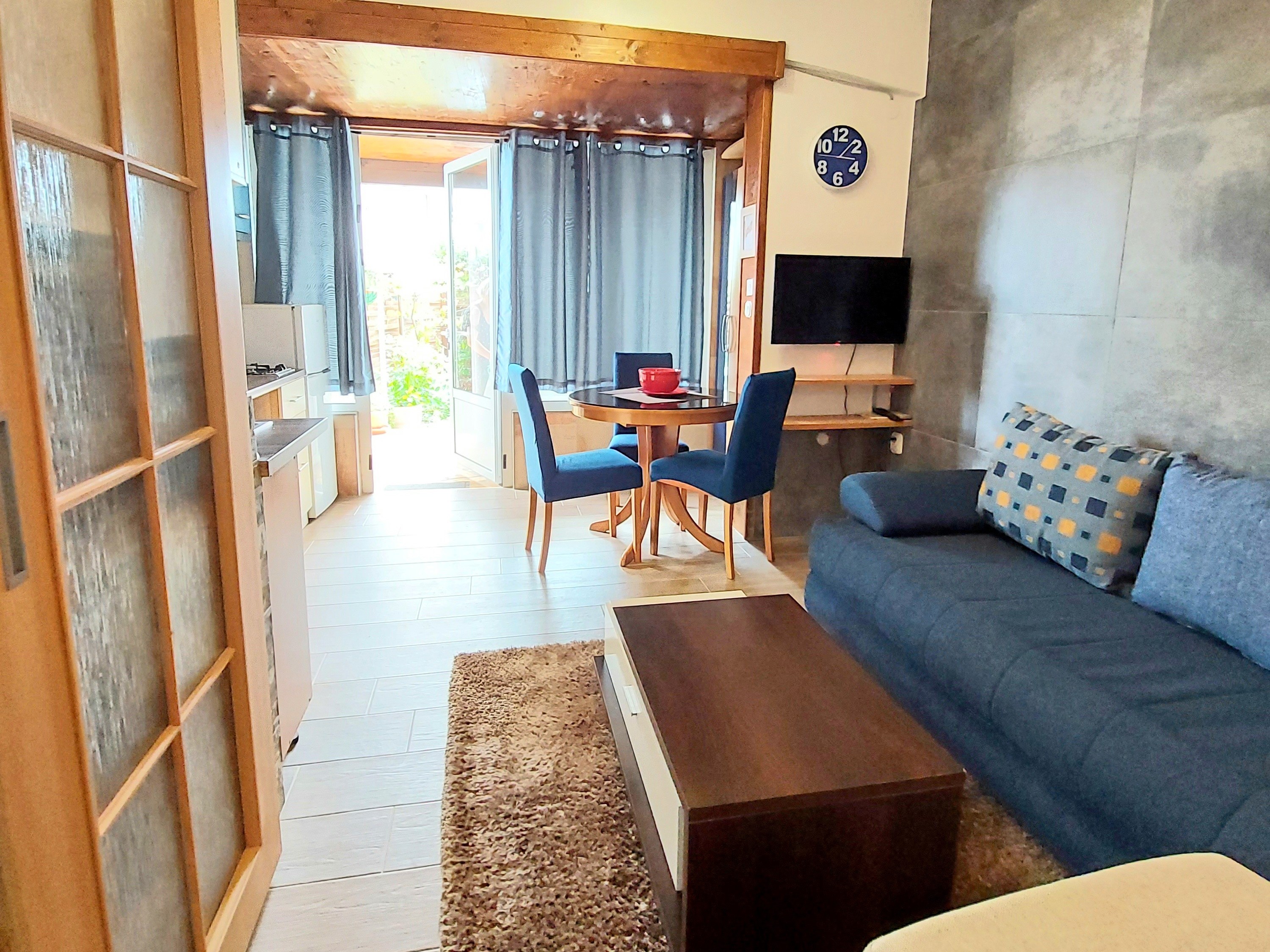 APARTMENTS LJILJANA 24/44