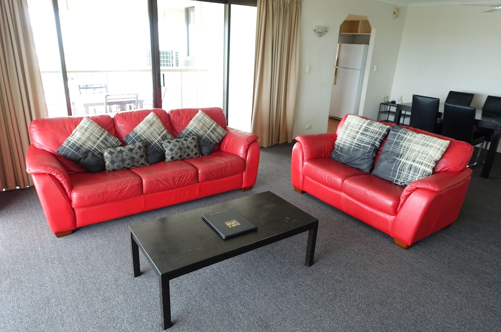 Marrakai Apartments 8/18