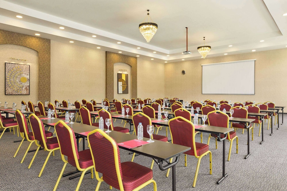 Ramada Resort By Wyndham Sapanca Thermal 53/66