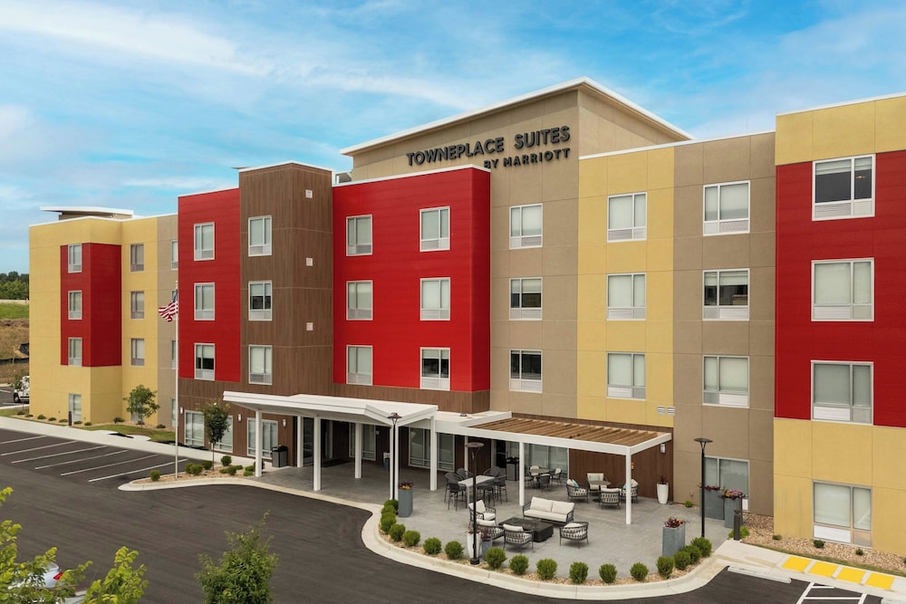 TownePlace Suites by Marriott West Lafayette 2/23
