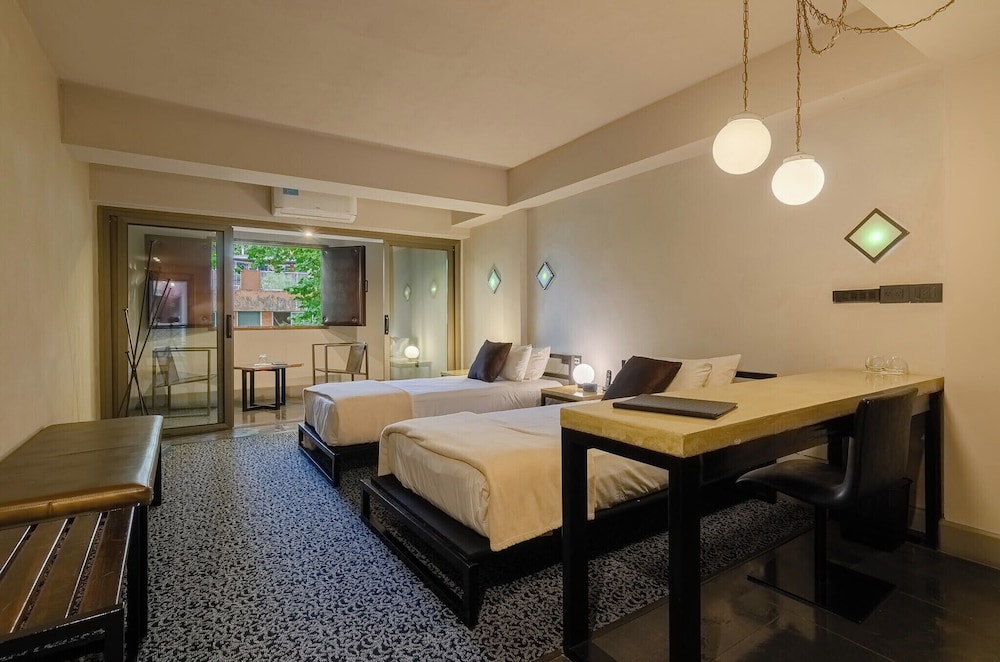Prodeo Hotel Lounge 15/70