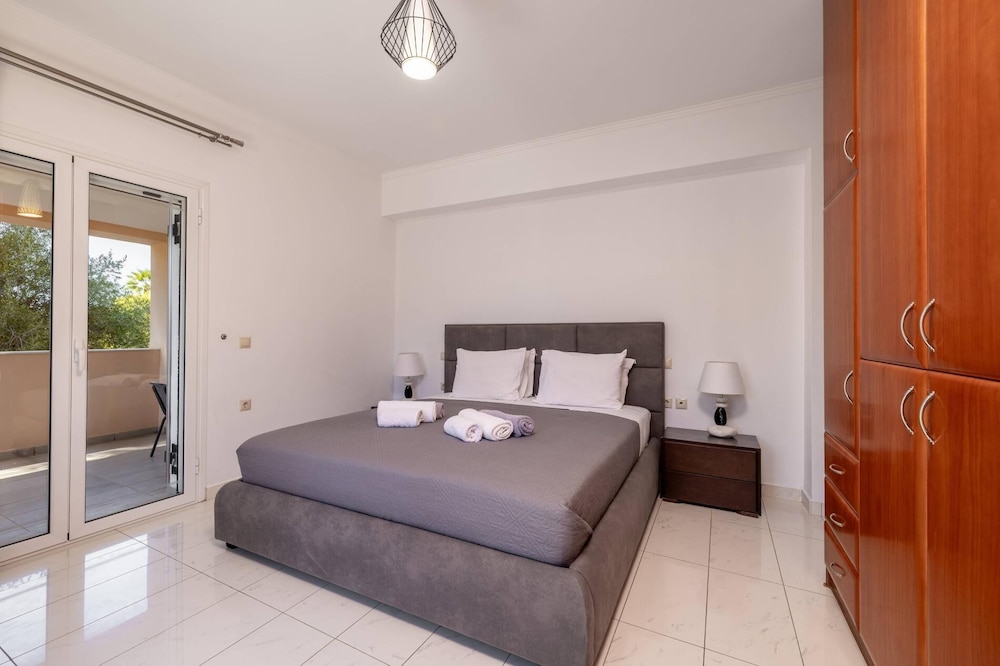 Leone Luxury Villas 9/50
