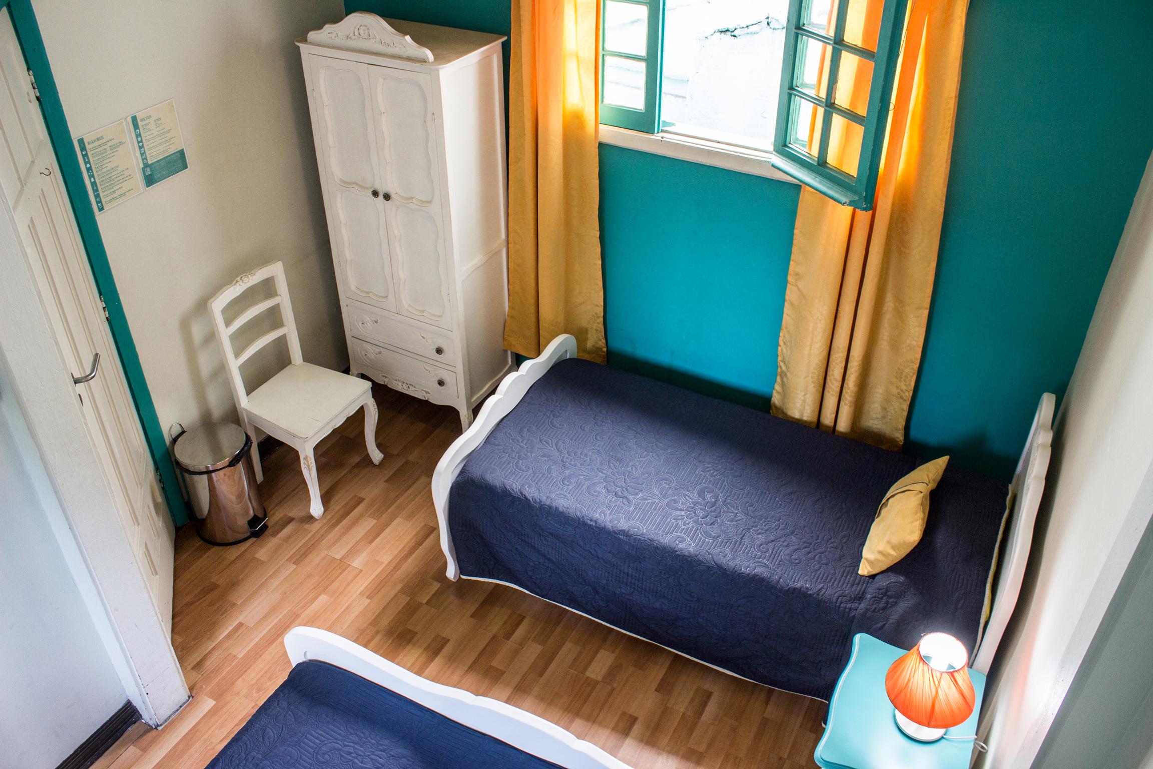 غرفة قياسية بسريرين منفصلين، Forestal Hostal 2/3