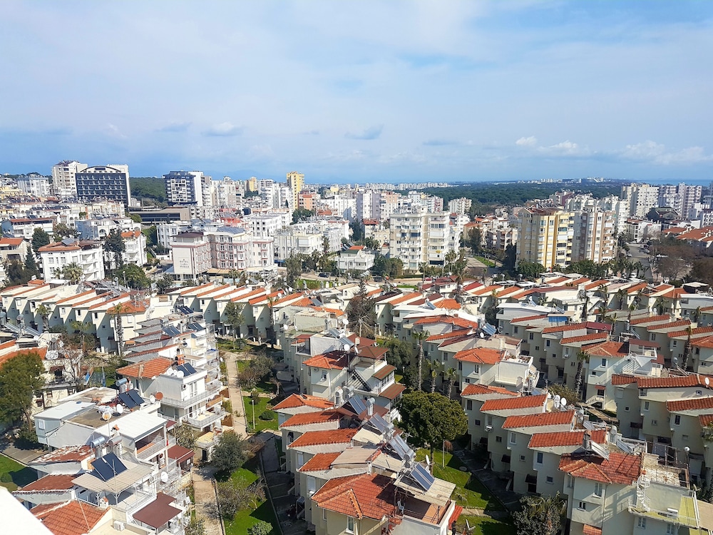 Tourist Hotel Antalya 60/63