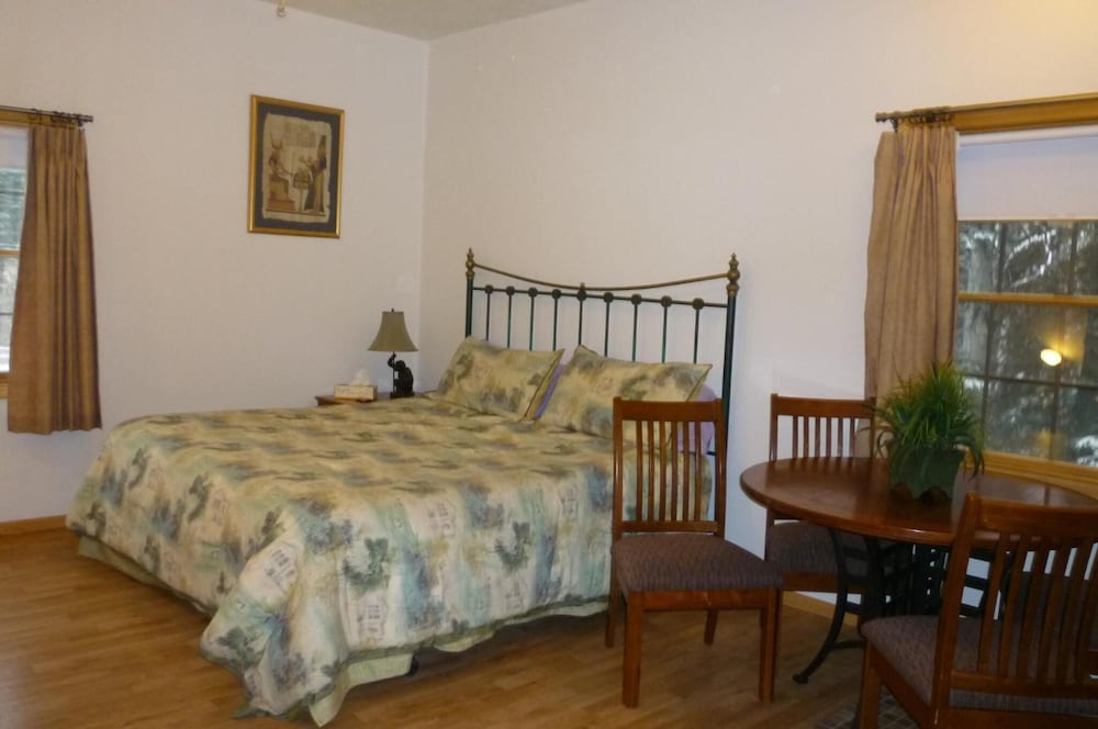 Fairbanks Extended Stay 20/50
